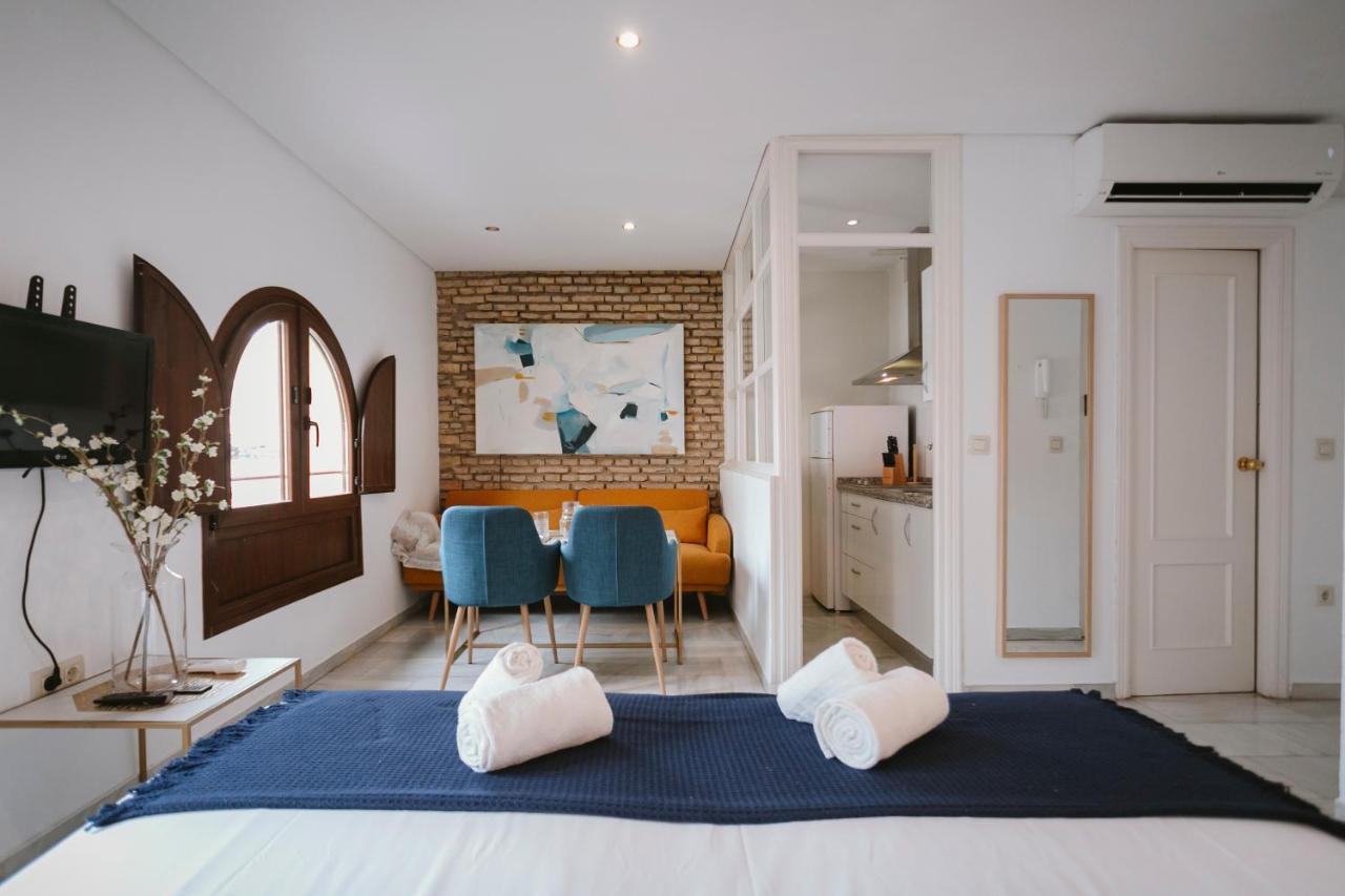 Апартаменти Complete Studio With Terrace - 1Bth- La Giralda Севілья Екстер'єр фото